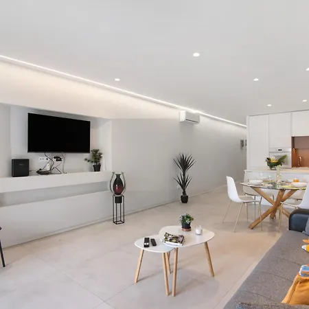 Apartment Saro
