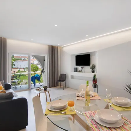 Saro Apartamento